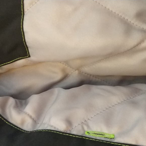 NHL Detroit Red Wings Reebok Jacket - Picture 12 of 15